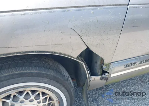 1996 Buick Park Avenue из США, поврежденный, VIN 1G4CW52K8TH604792